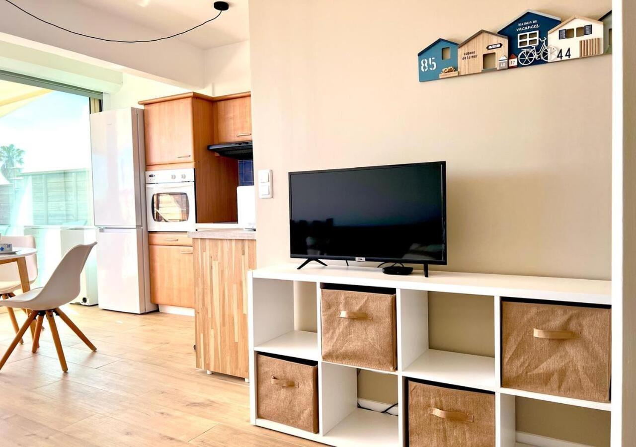 Studio Eclat Marine 3 Etoiles - Vue Mer - Parking-Clim-Plage A 20 Metres - Capitalchic Services Saint-Aygulf Fréjus 外观 照片